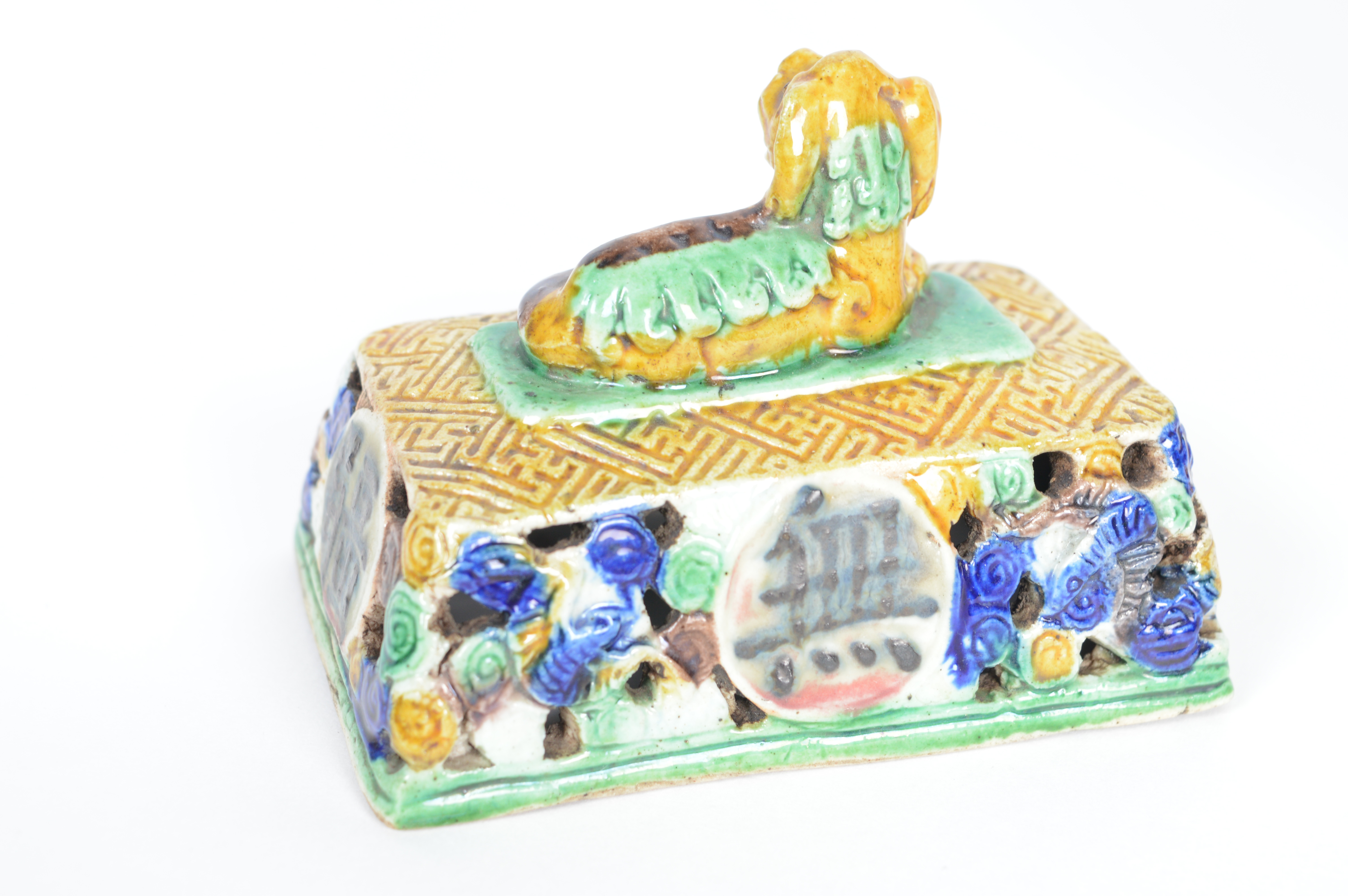 Chinese Porcelain Incense Burner