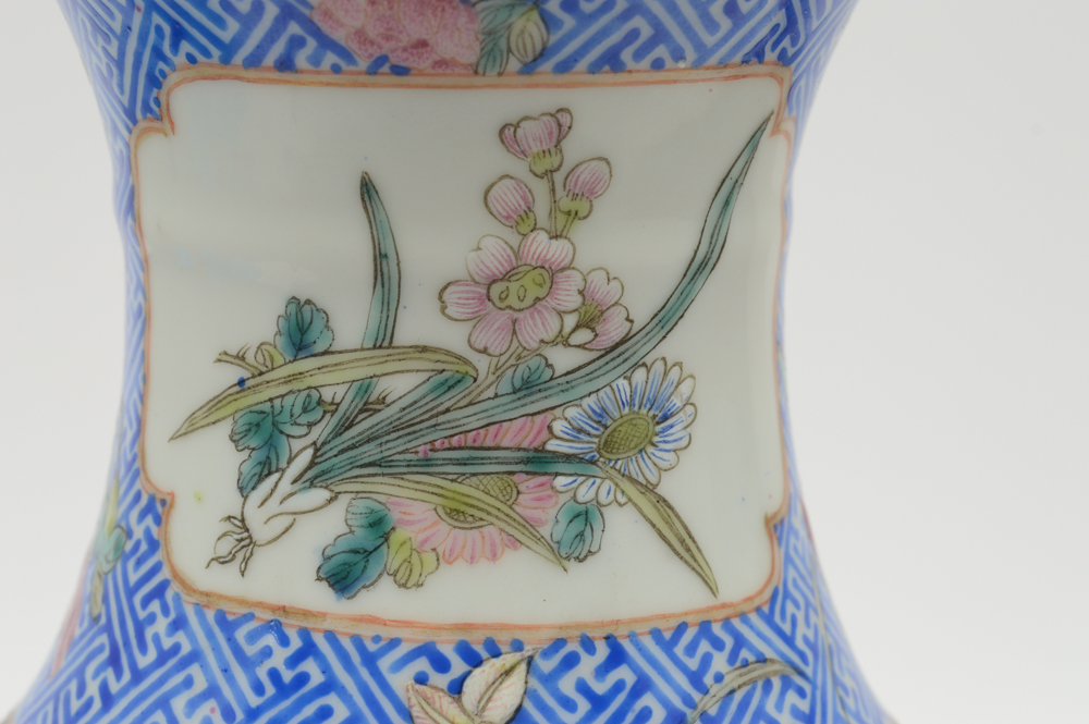 Exceptional Chinese Porcelain Vase