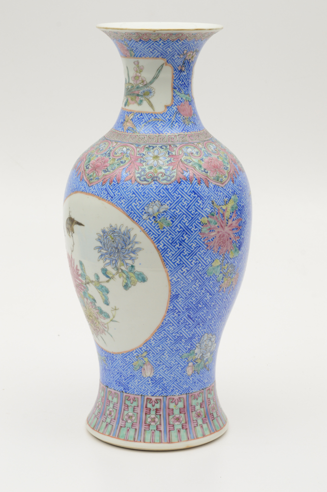 Exceptional Chinese Porcelain Vase
