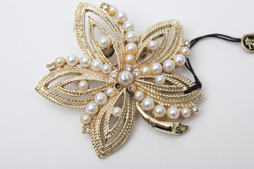 Vintage Trifari Costume Jewelry