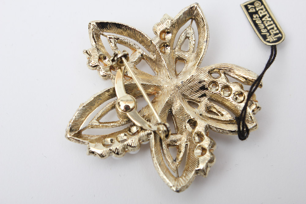 Vintage Trifari Costume Jewelry