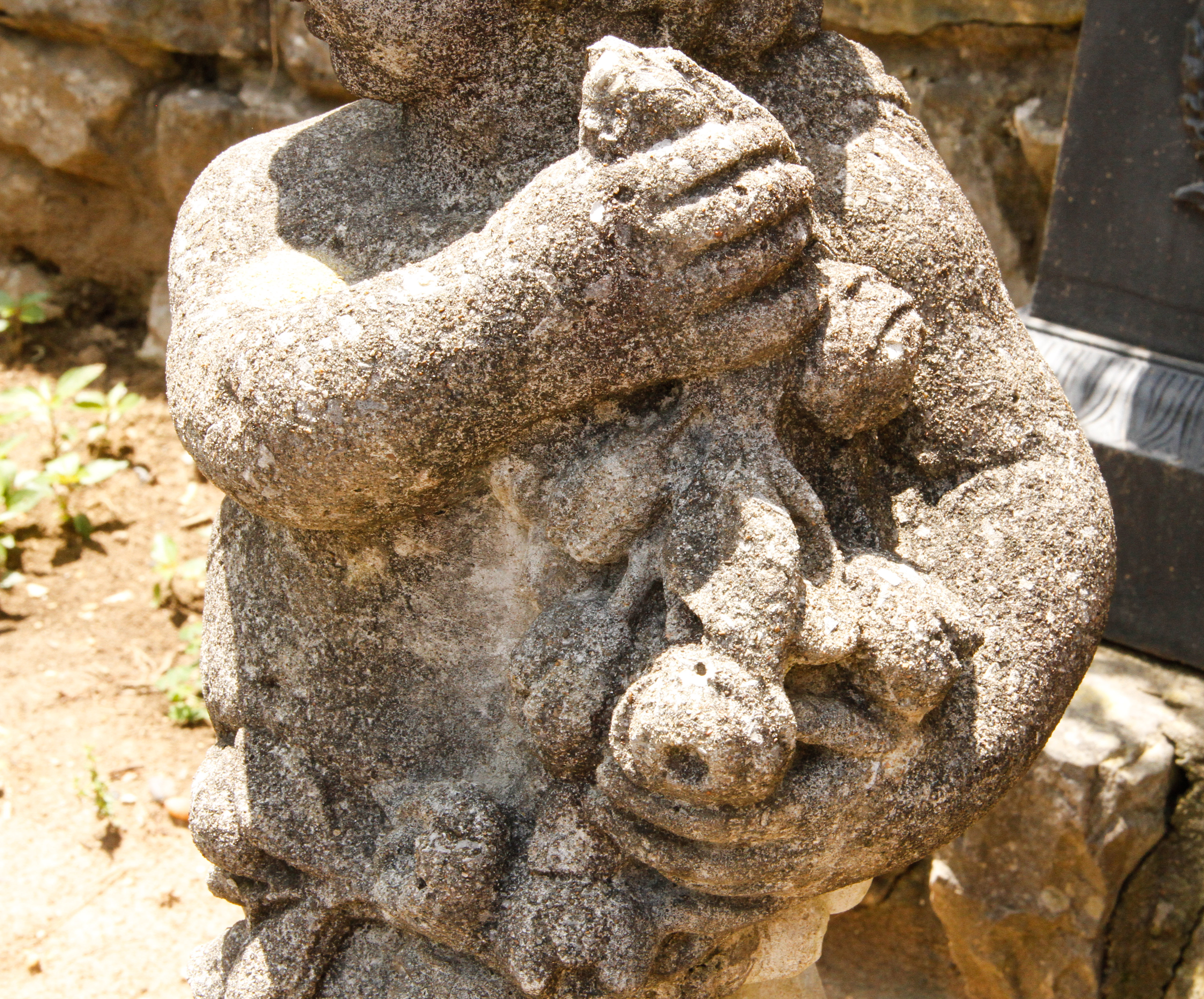 Concrete Cherub Garden Statues