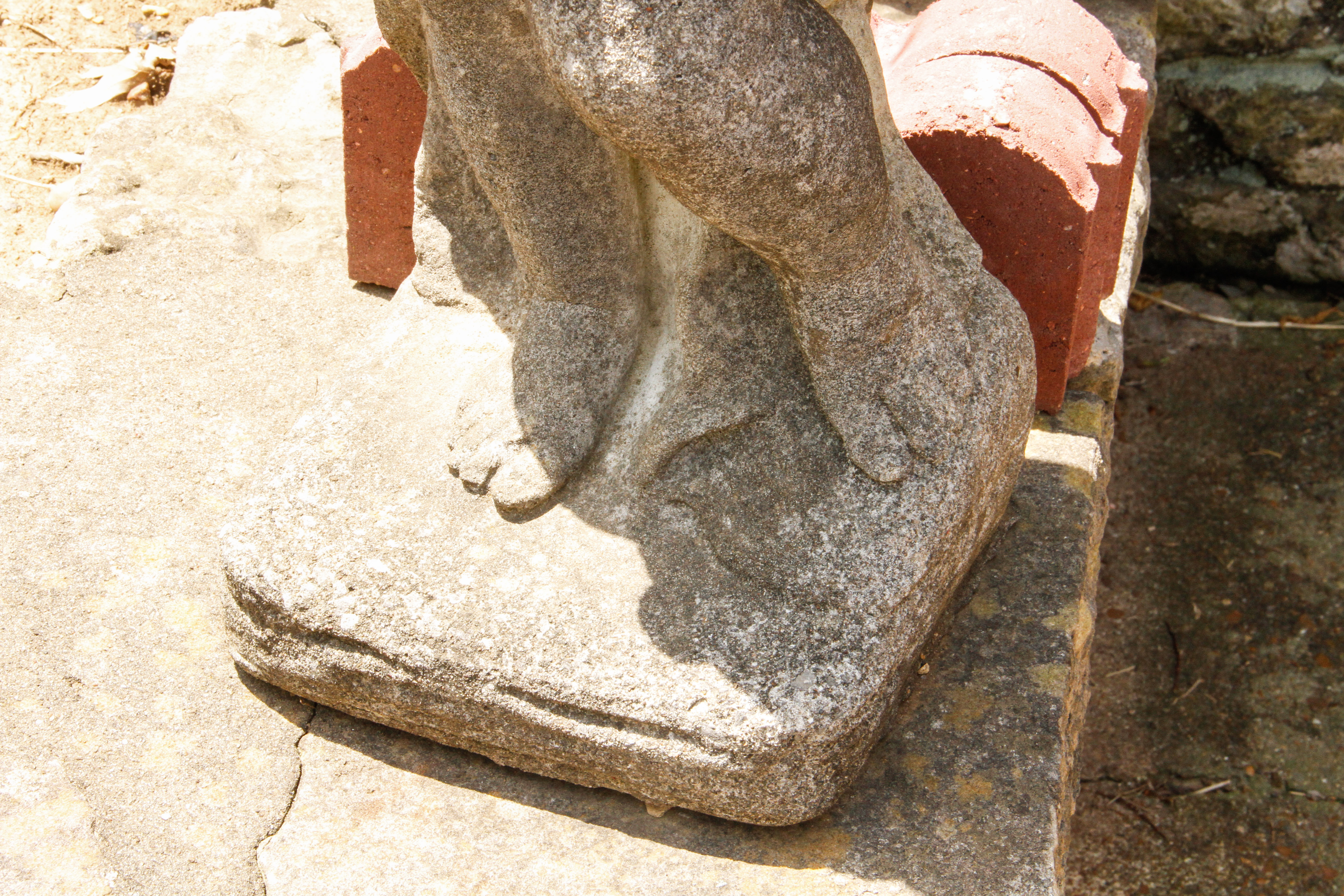 Concrete Cherub Garden Statues