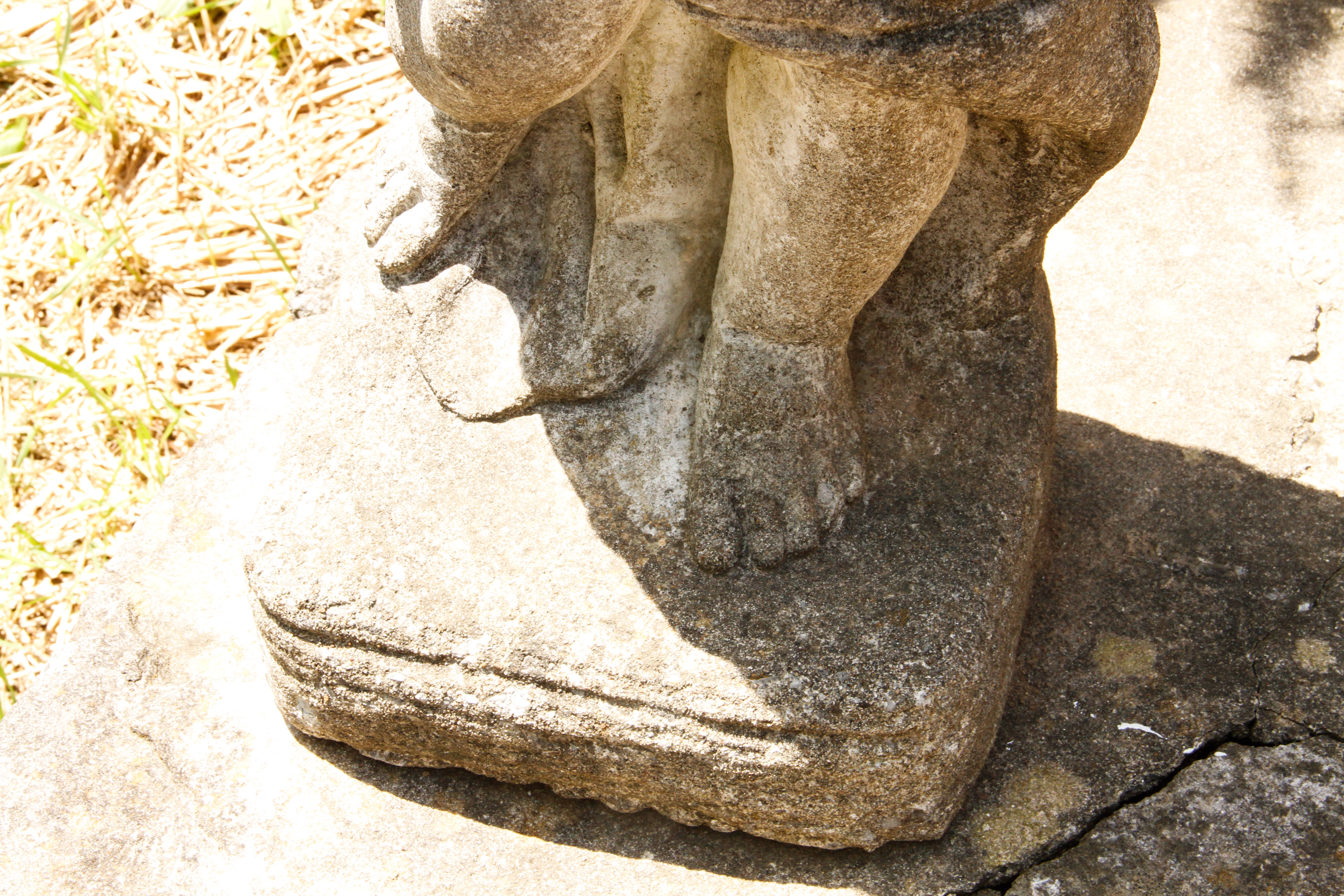 Concrete Cherub Garden Statues