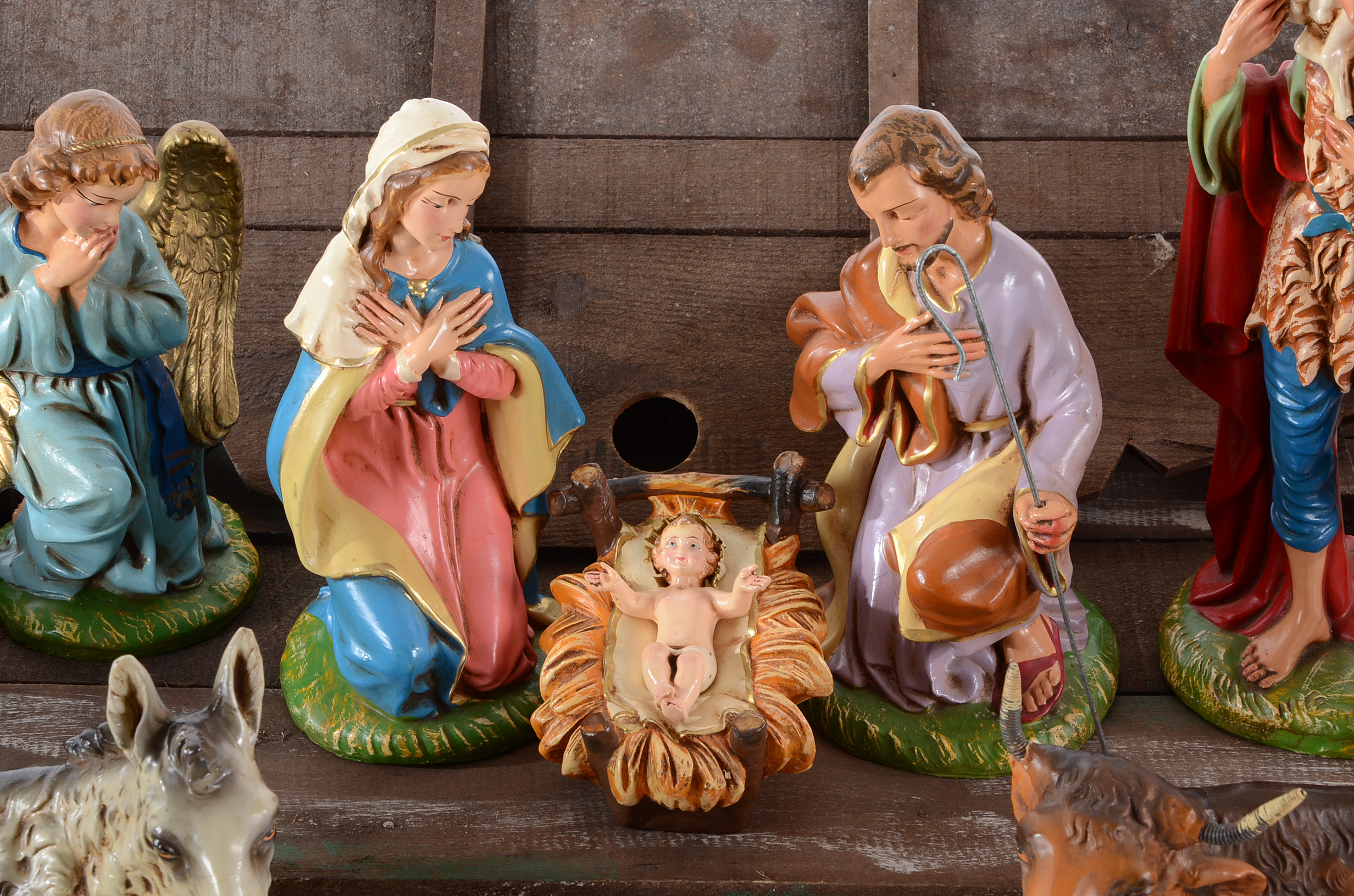 Vintage Italian Nativity Creche