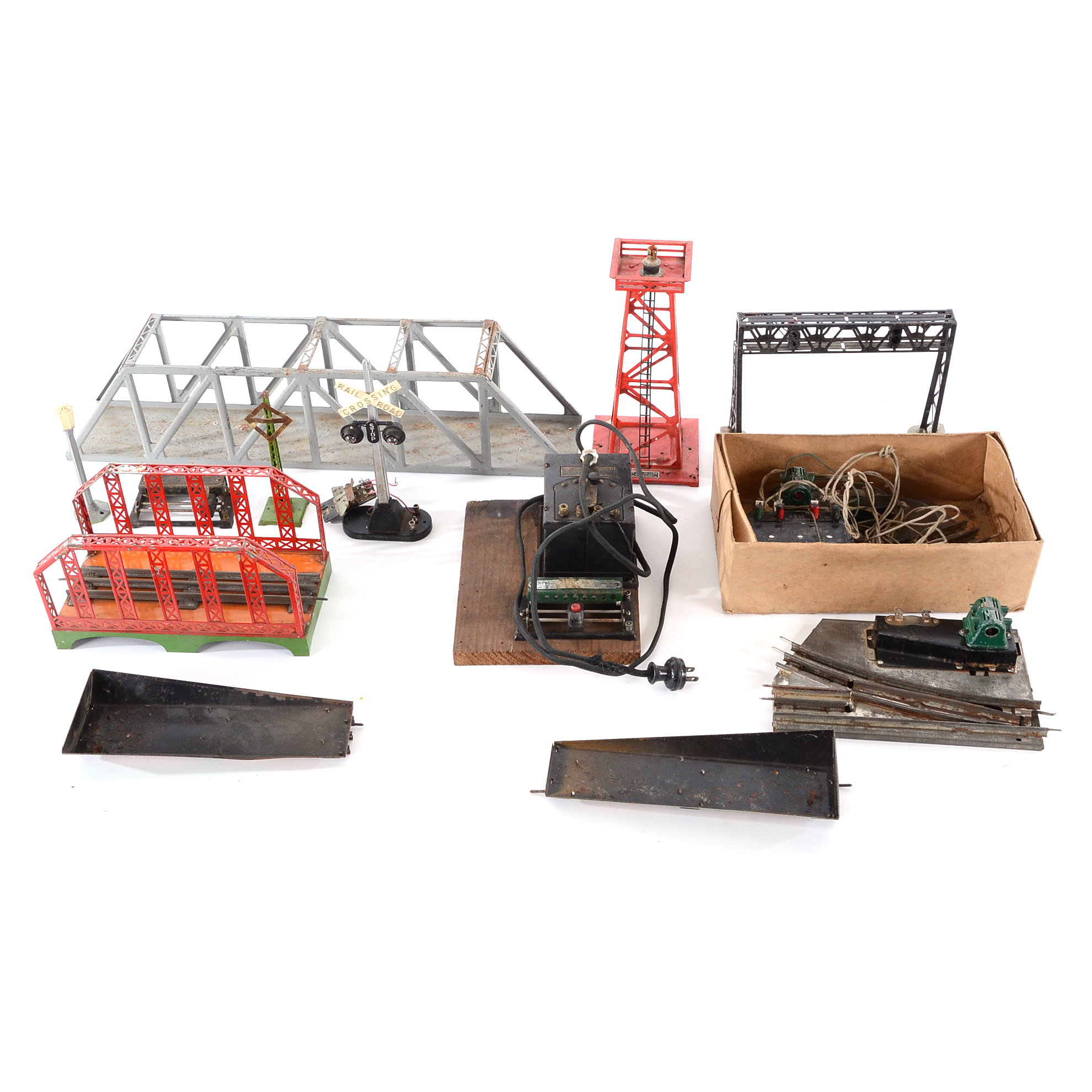 Train Accessories fot O Gauge Trains