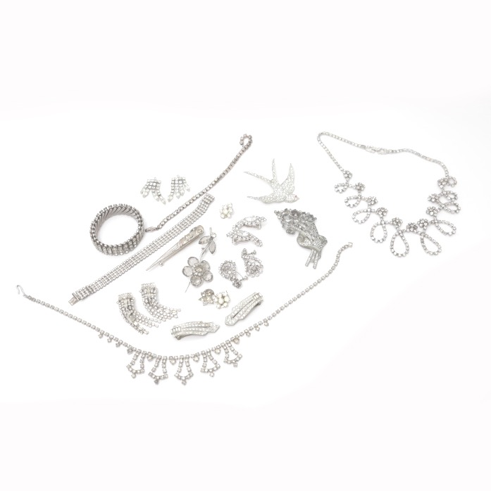 Vintage Silver Tone Rhinestone Jewelry