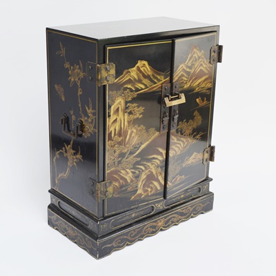 Chinoiserie Black Lacquer Jewelry Box