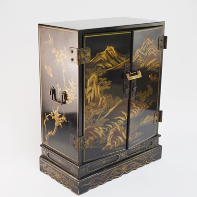 Chinoiserie Black Lacquer Jewelry Box