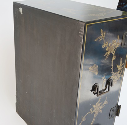 Chinoiserie Black Lacquer Jewelry Box