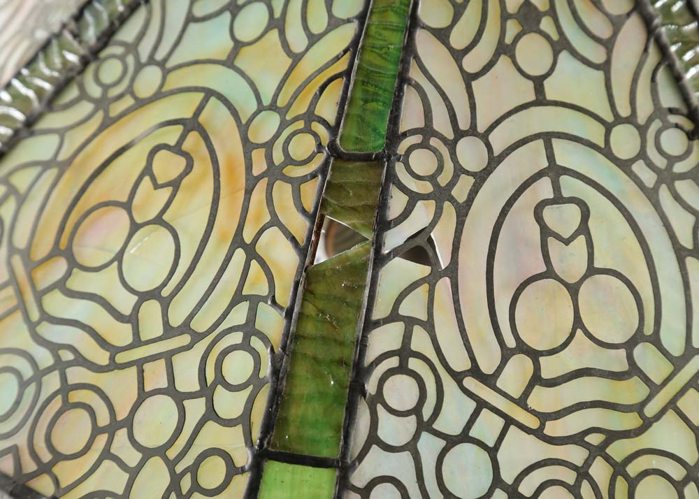 Dale Tiffany Table Lamp