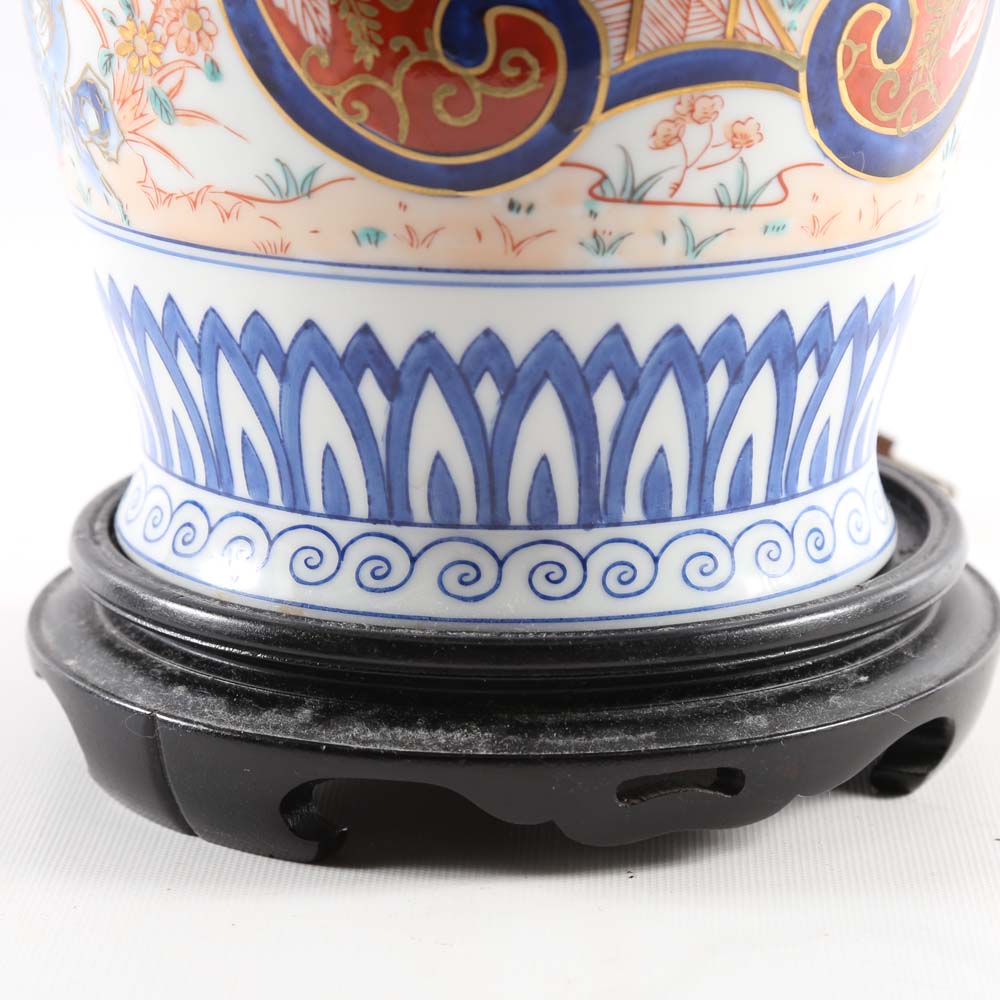 Hand Painted Japanese Imari Porcelain Table Lamp