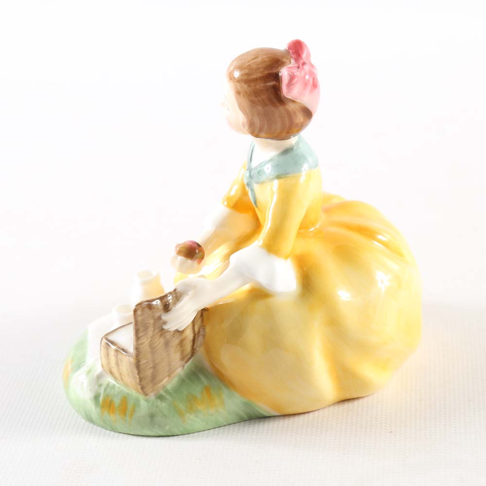 1964 Royal Doulton "Picnic" HN2308 Porcelain Figurine