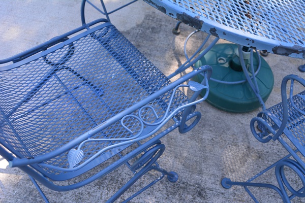Blue Painted Iron Patio Table and Four Chairs