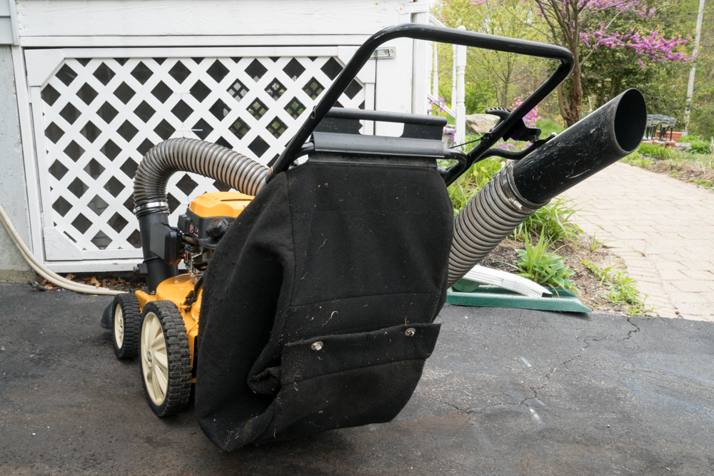 Cub Cadet CSV050 Chipper Shredder Vacuum