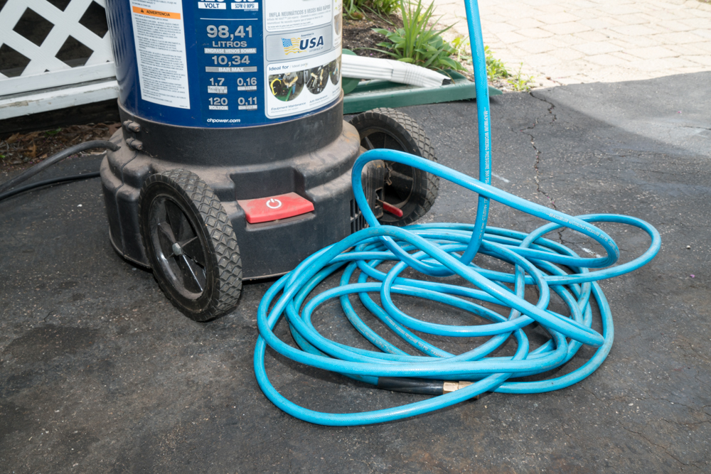 Campbell Hausfield Air Compressor and Husky Air Tool Set