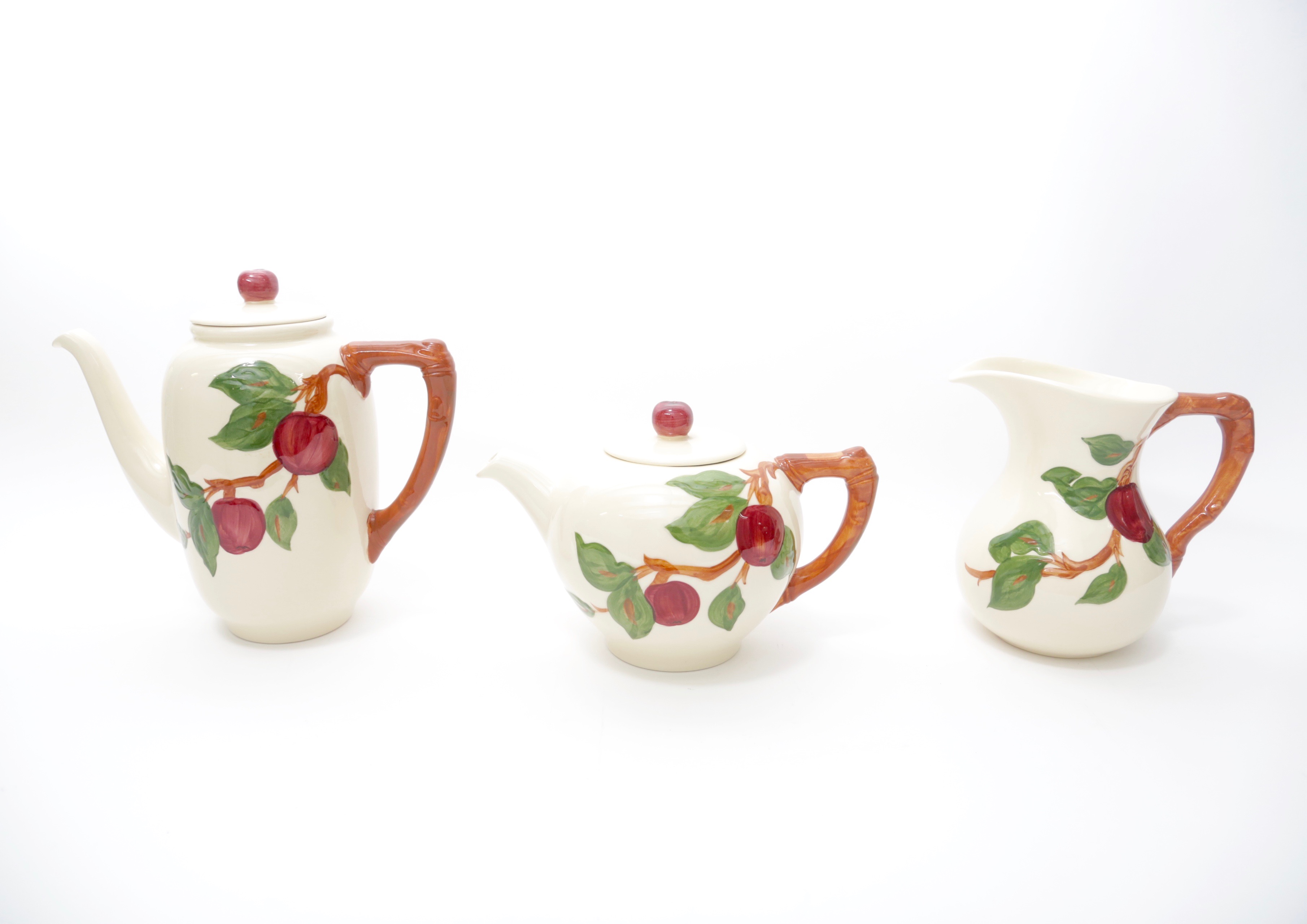Franciscan "Apple" Serveware