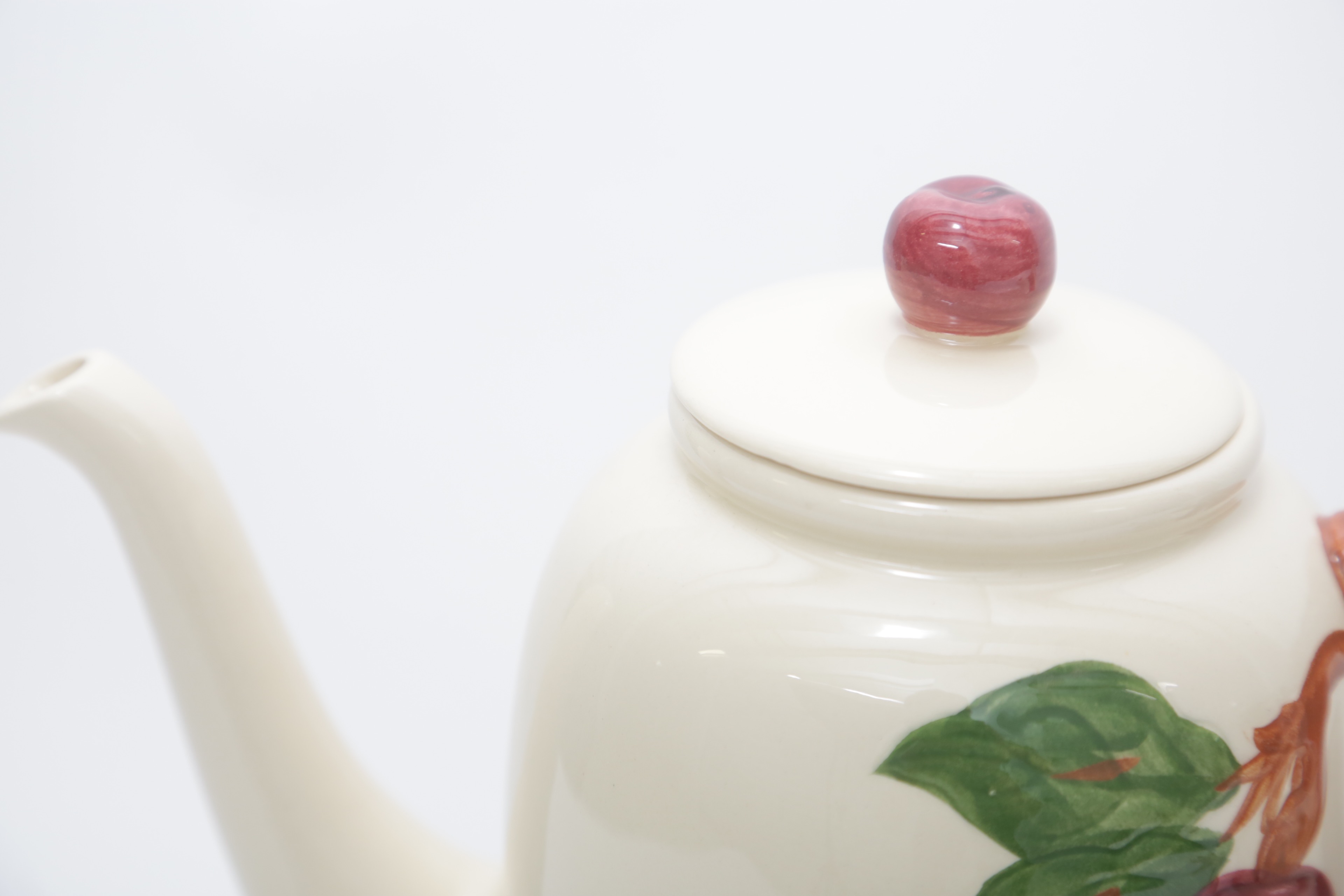 Franciscan "Apple" Serveware