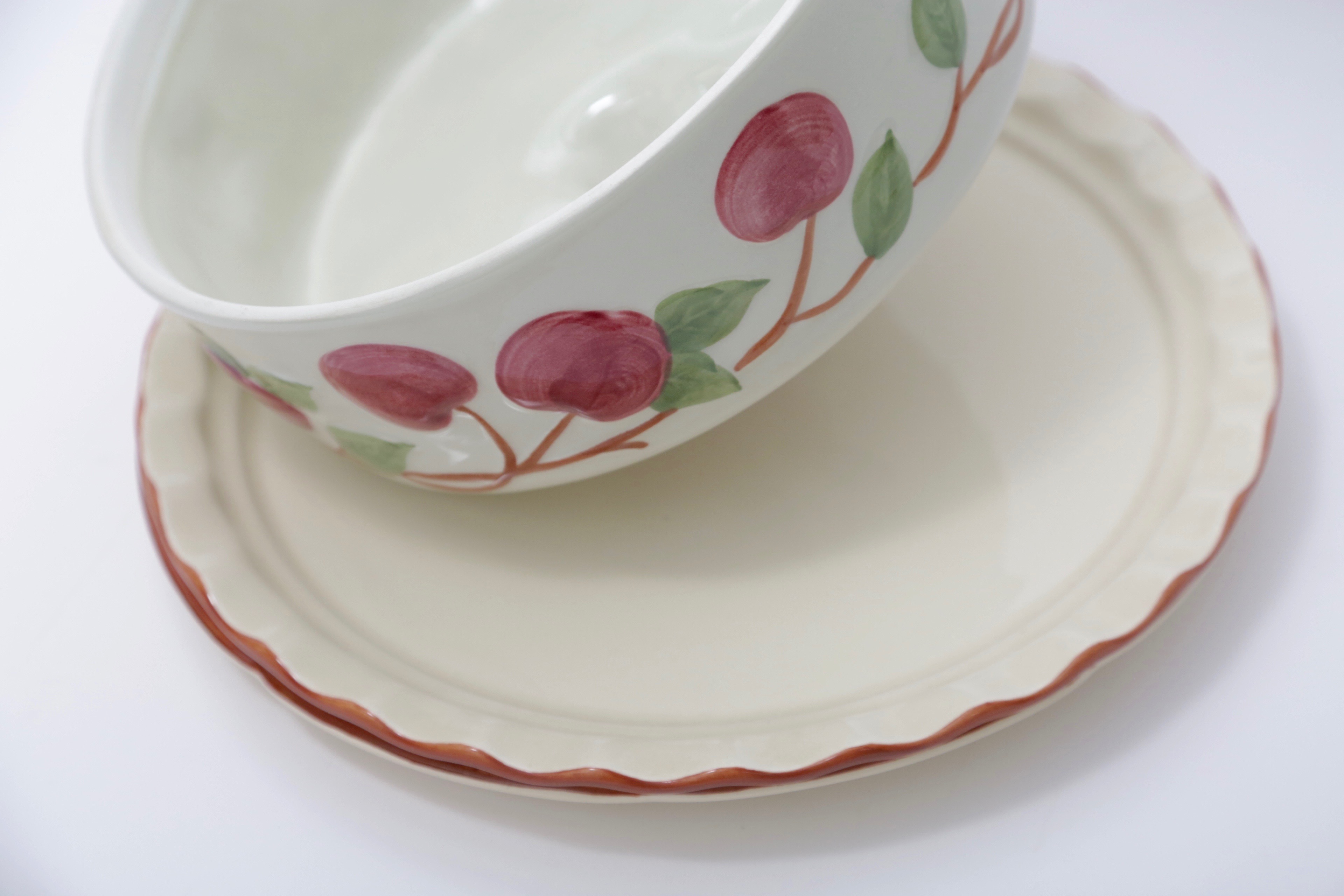 Franciscan "Apple" Serveware