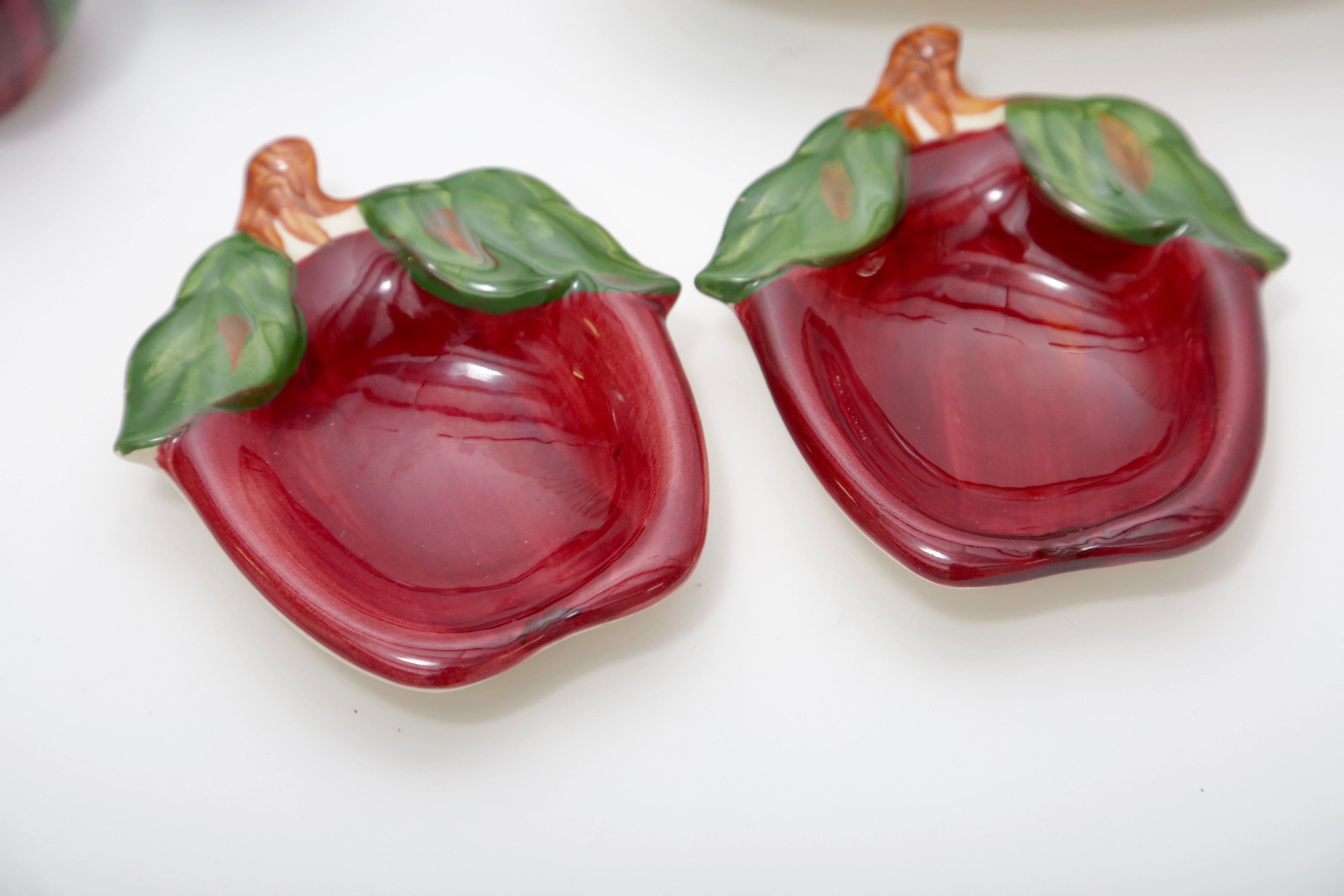 Franciscan "Apple" Serveware