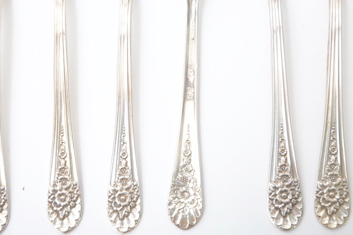 Wm. Rogers "Jubilee" Silver Plate Flatware