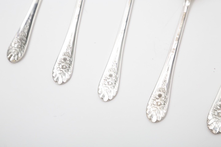Wm. Rogers "Jubilee" Silver Plate Flatware
