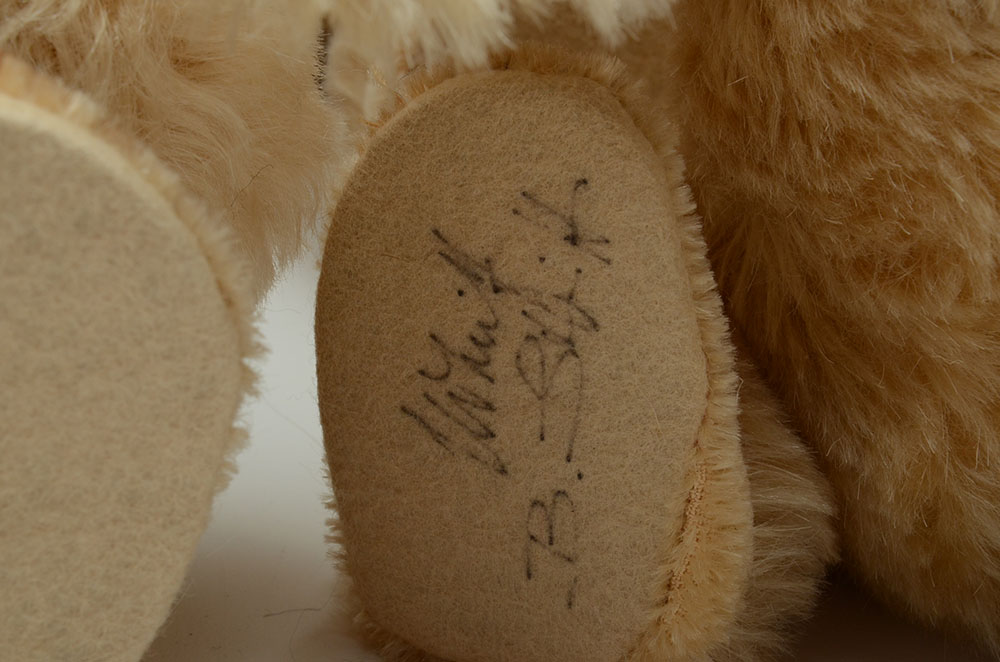 Steiff Official Replica 1903 Teddy Baby Cream Bear