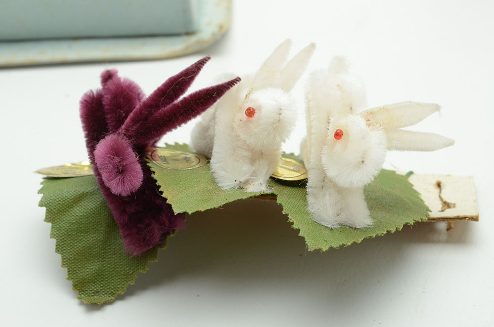 Vintage Christmas and Holiday Decorations