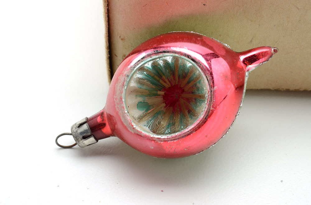 Vintage Christmas Holiday Ornaments