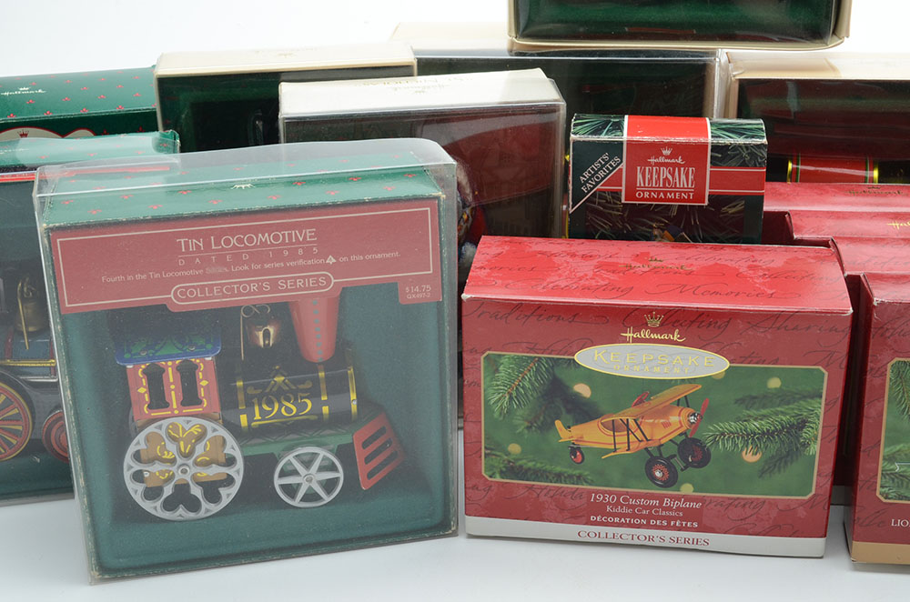 Hallmark Holiday "Keepsake" Ornament Collection