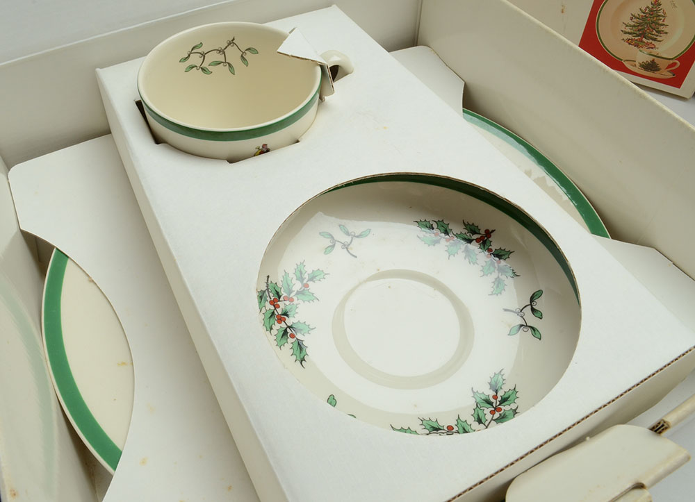 Spode "Christmas Tree" China Buffet Service for Eight