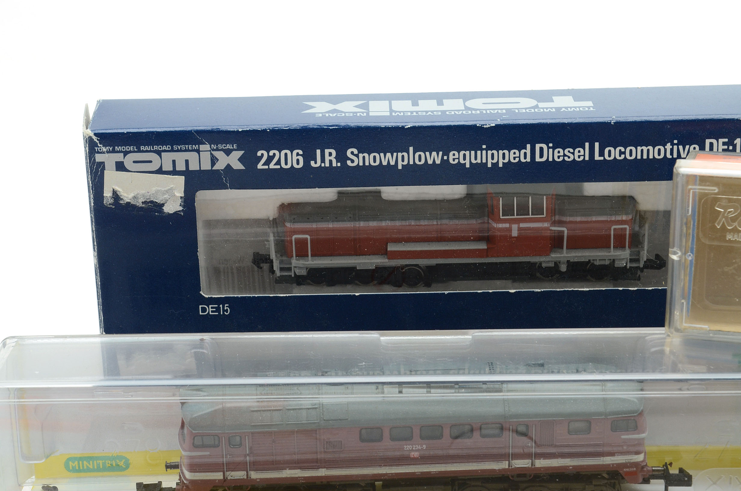 Collection of N Gauge European Train Passenger Cars and More