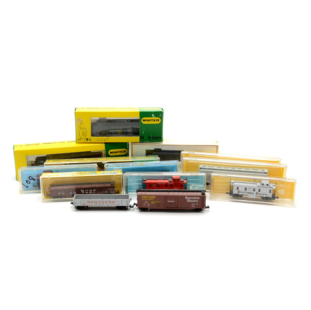 Collection of N Gauge Model Train Cars for the Southern Pacific Railroad