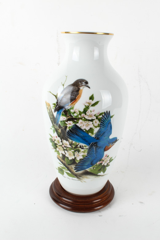Kaiser Porcelain Vase Roger Tory Peterson "Bluebirds"
