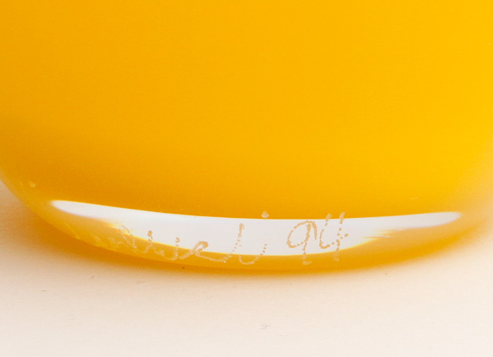 Bob Kliss Art Glass Vase