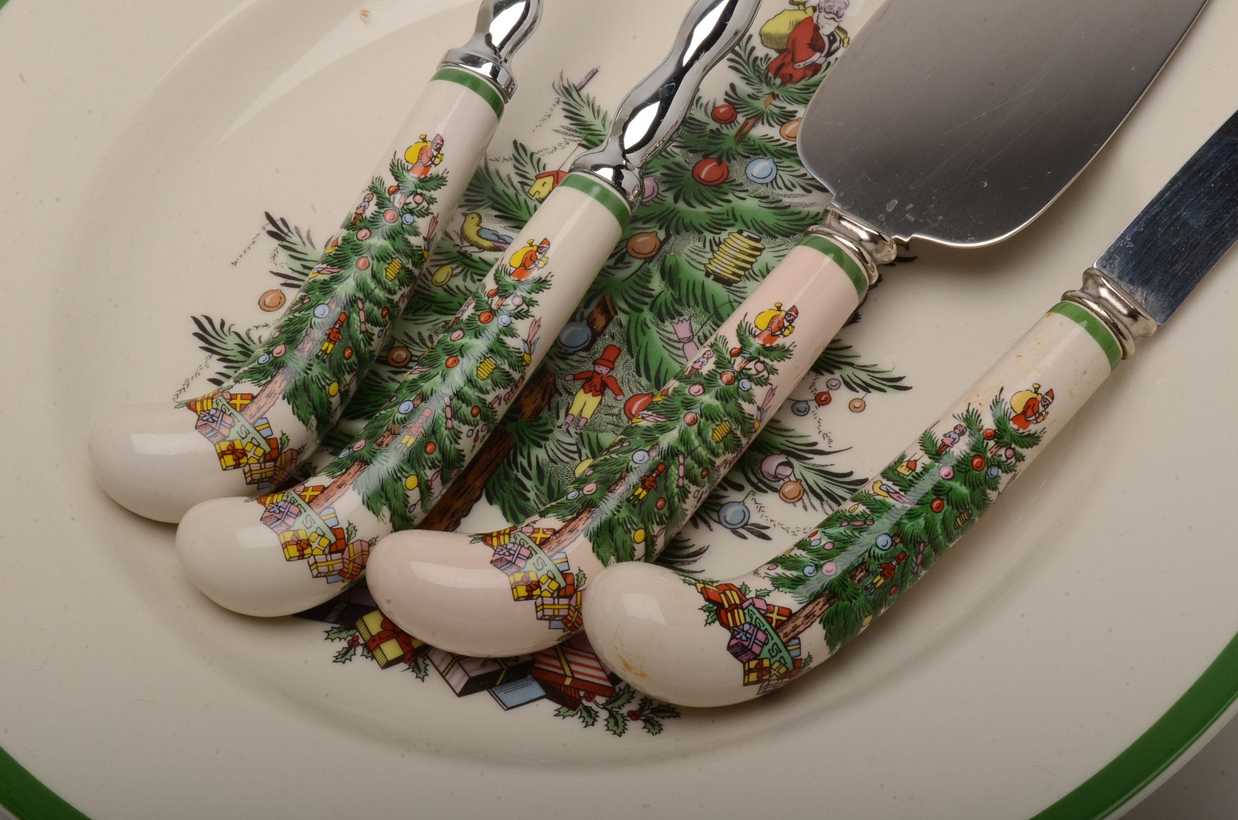 Spode "Christmas Tree" China Serving Set