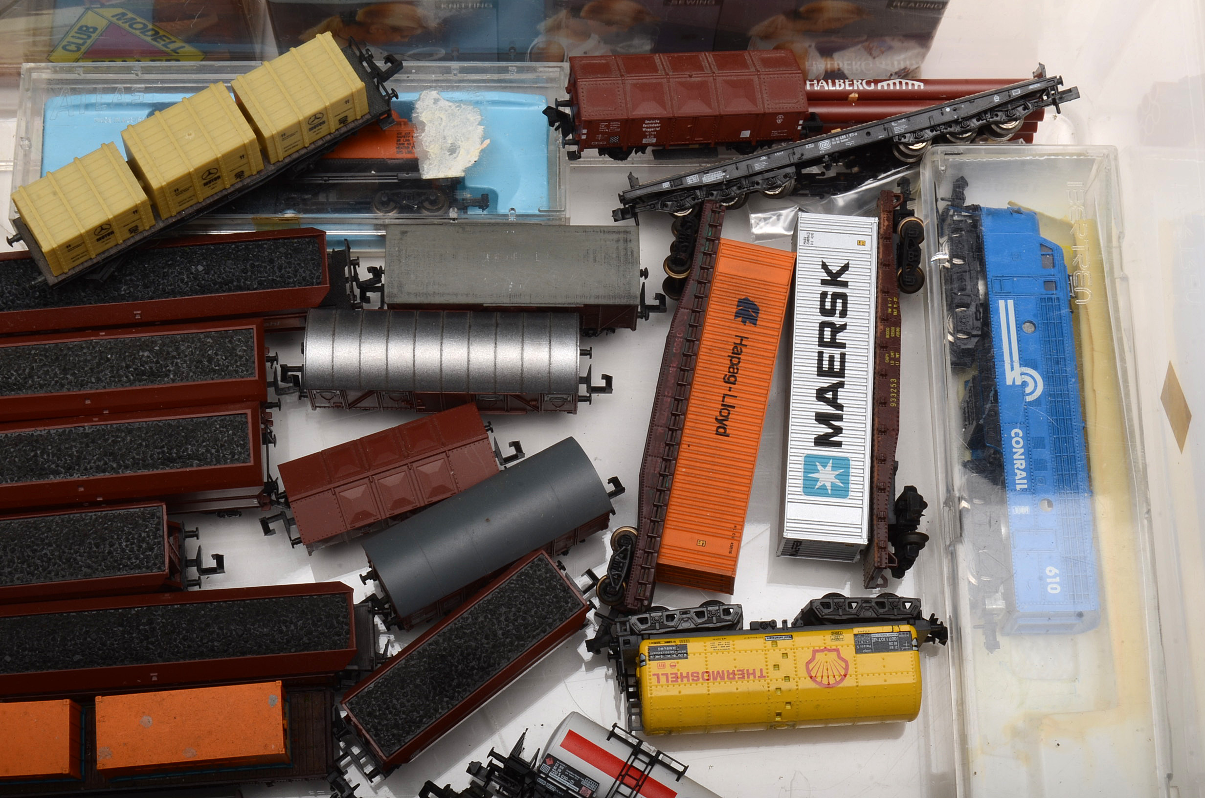 Large Collection of N Gauge Model Train Cars Scenery Pieces and Single Conrail Engine