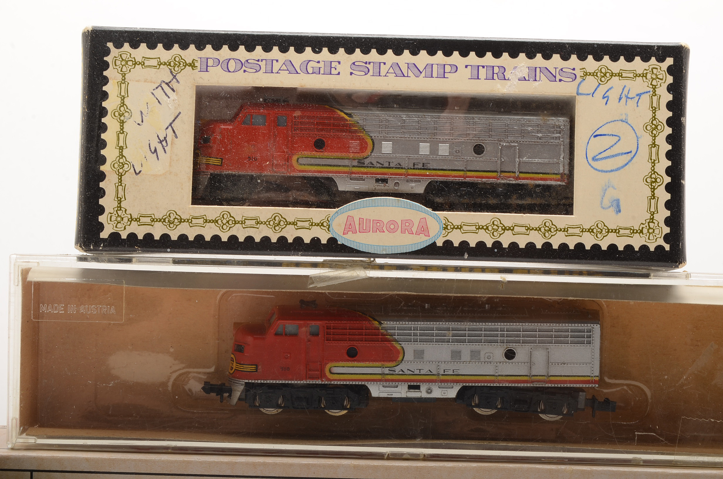 Collection of N Gauge Model Train Cars for the Santa Fe Baltimore & Ohio and Union Pacific Railroad