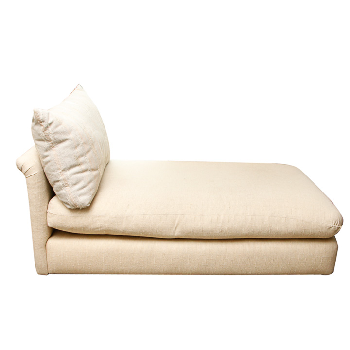 Metmos Designs Chaise