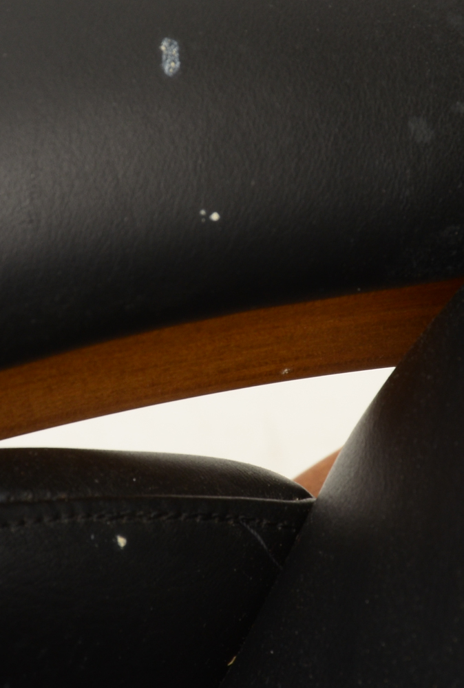 Contemporary Recliner