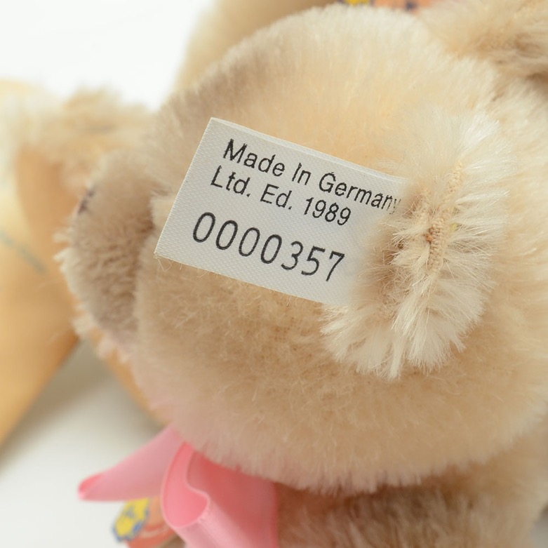 Steiff Jackie Replica 1953 Bear in Two Sizes