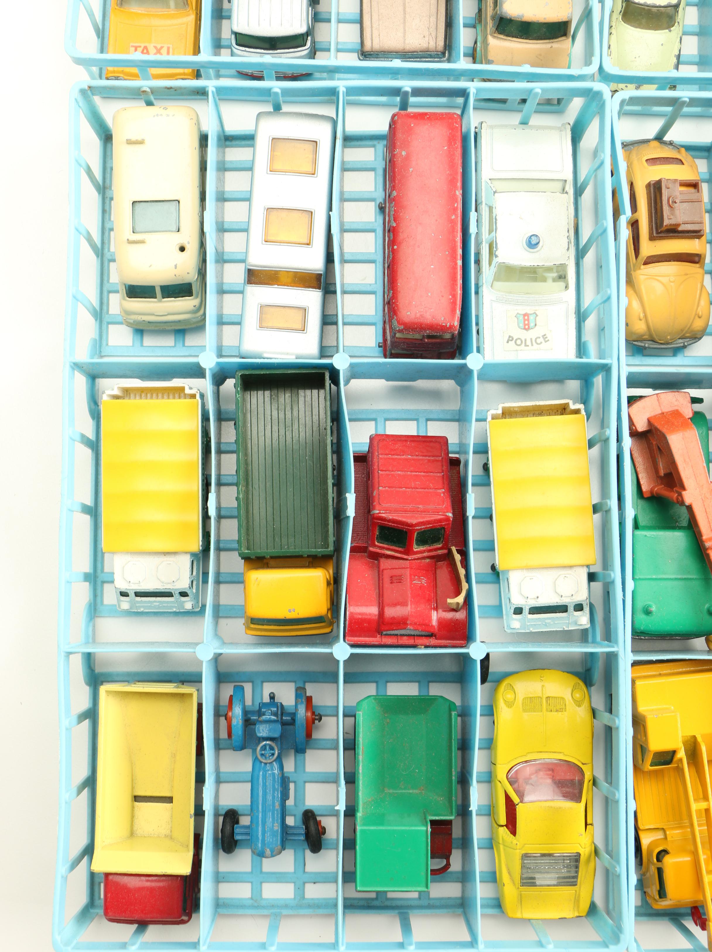1968 Lesney Matchbox Car Collector Case with Assorted Die-Cast Cars
