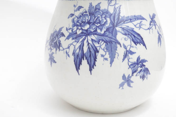 "Blue Willow" Tableware and More