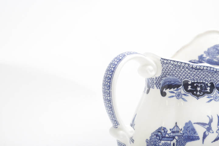 "Blue Willow" Tableware and More