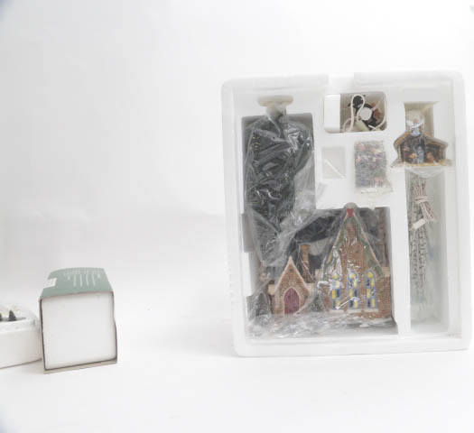 Department 56 Christmas Décor