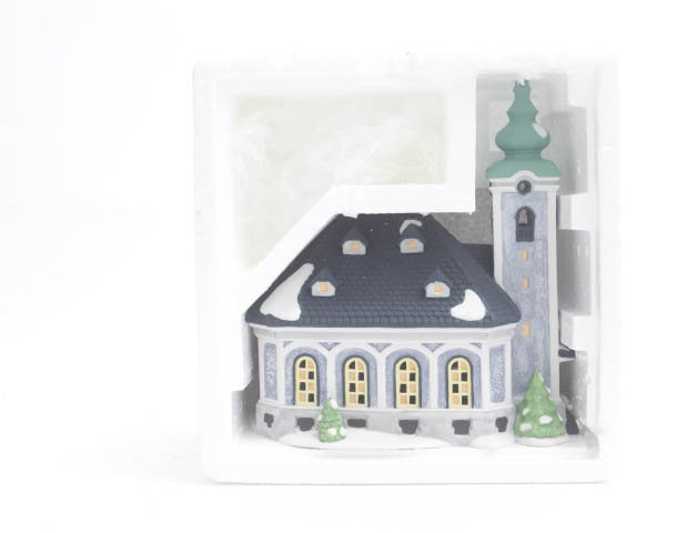 Department 56 Christmas Décor