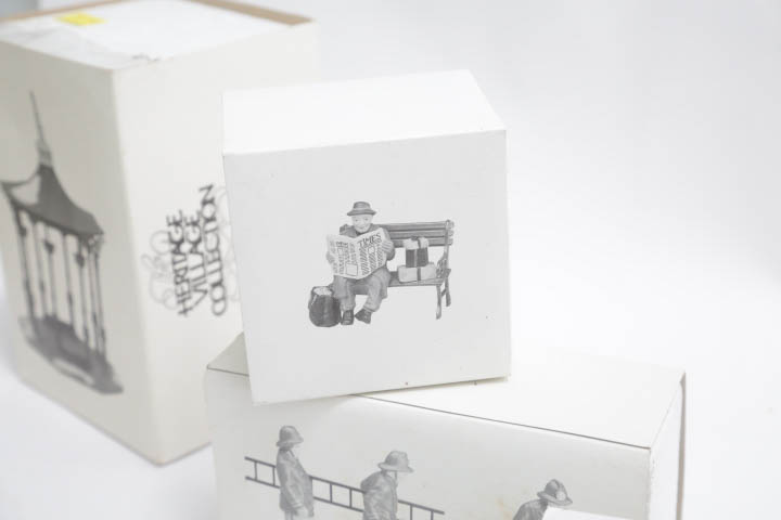 Department 56 Christmas Décor