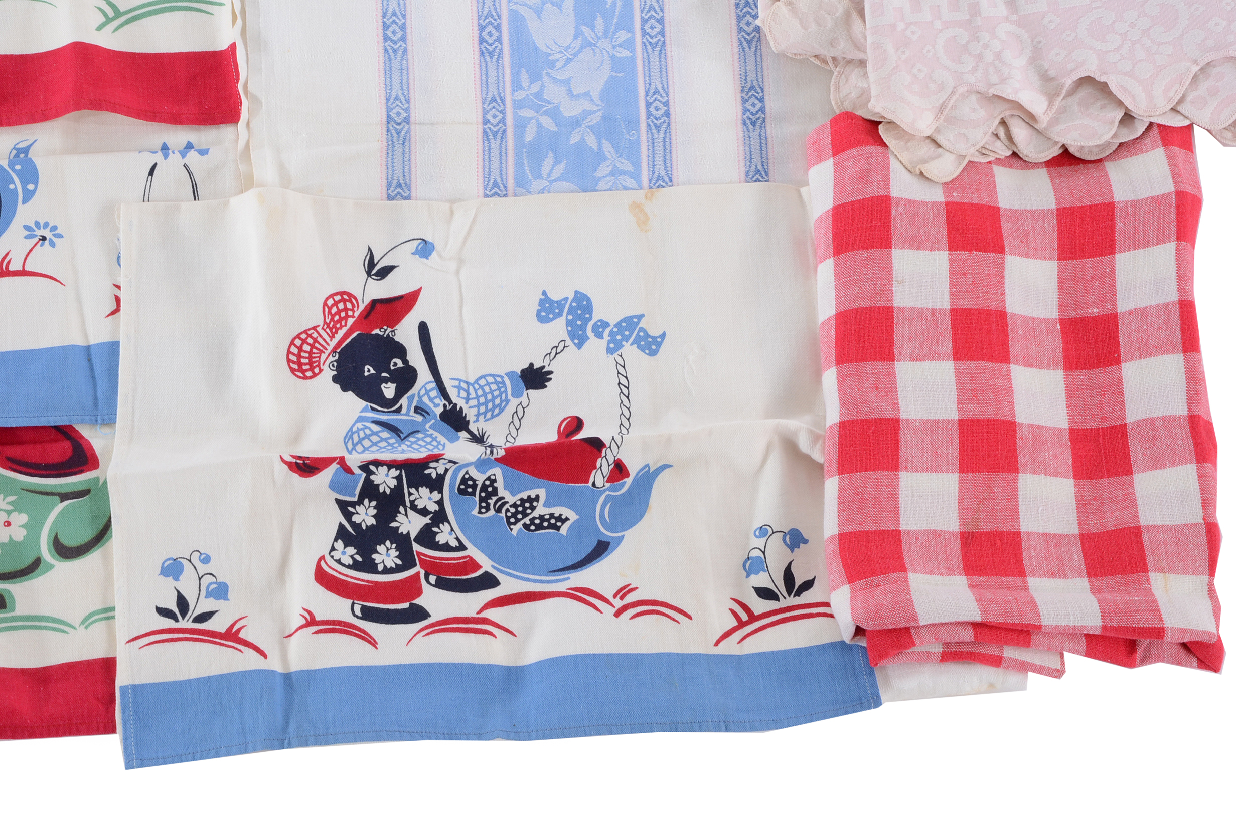 Vintage Bedding and Table Linens