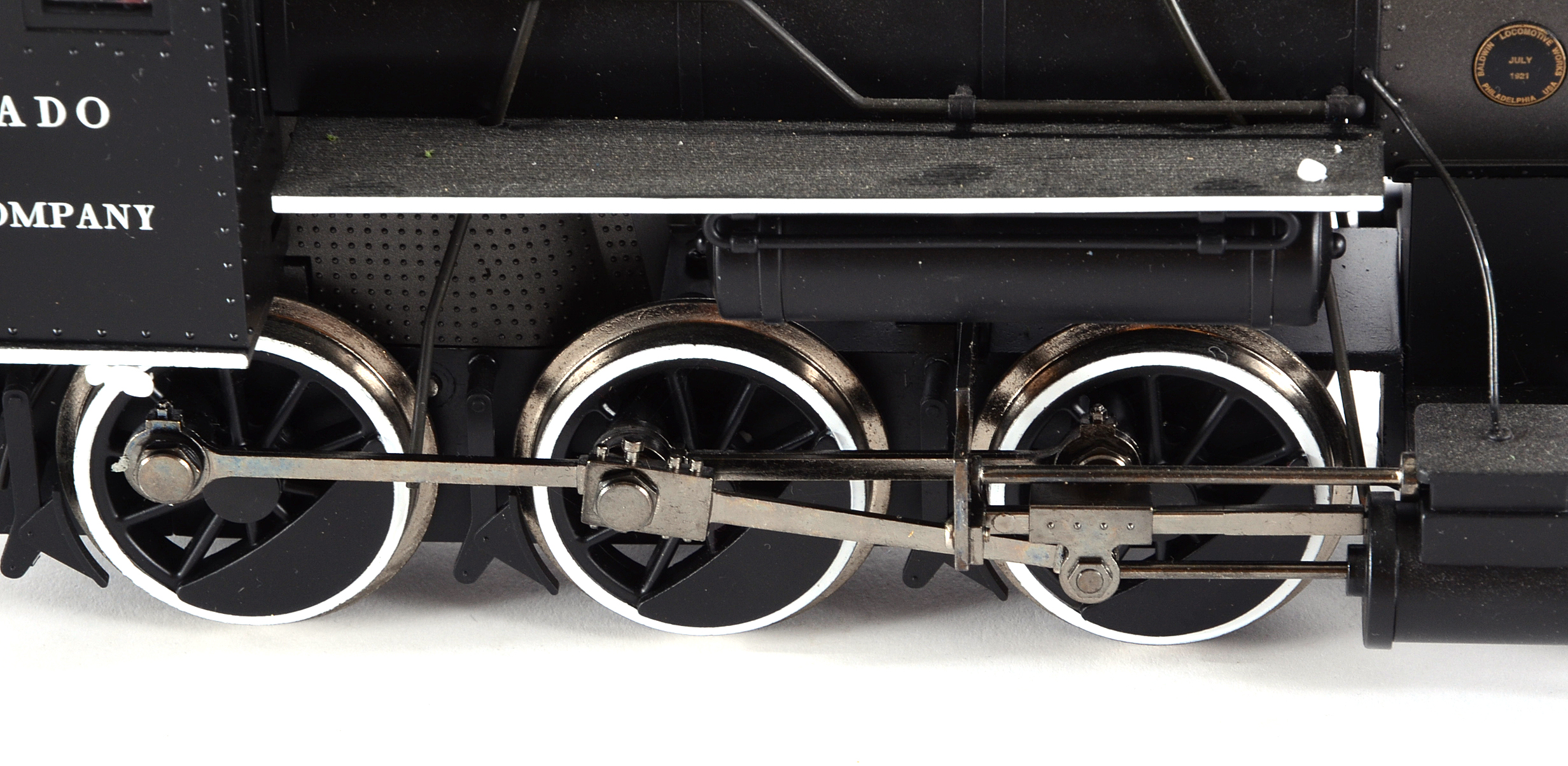 Bachmann G Scale  Colorado Mining Co. Baldwin 2-6-0 Mogul Locomotive and Tender