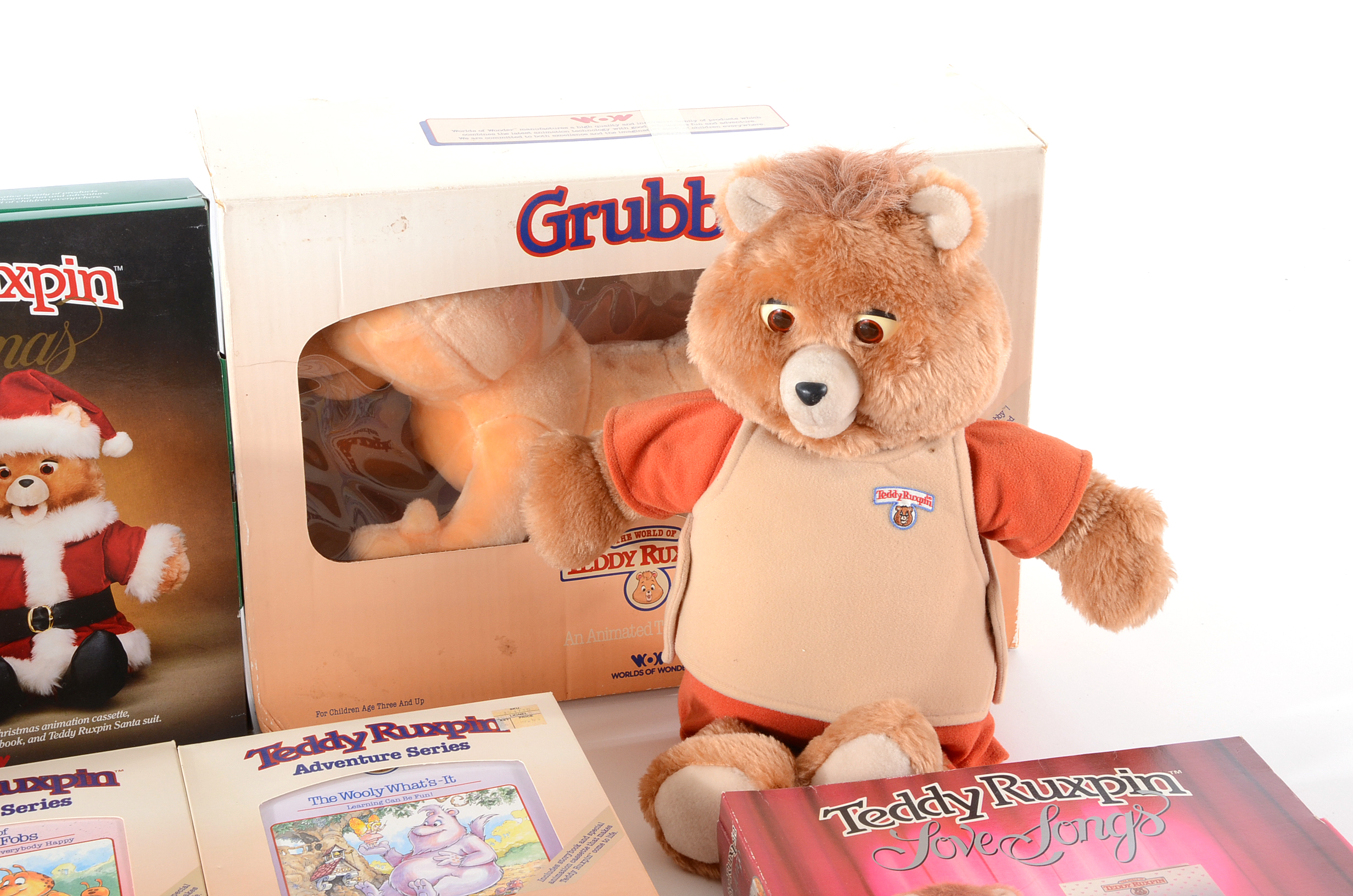 Teddy Ruxpin and Grubby Dolls with Lots of  Accessories